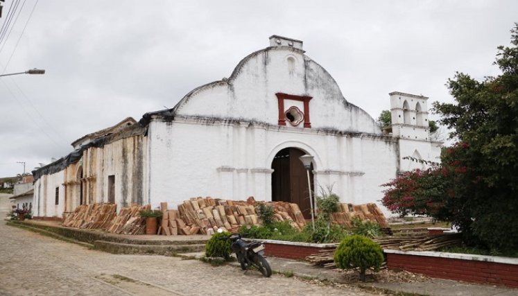 Los recursos aportados para el arreglo del templo son del municipio./ Foto Cortesía / La Opinión