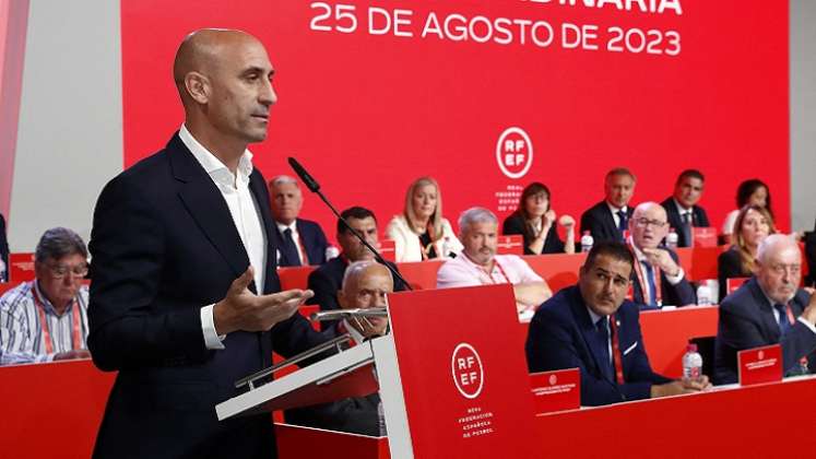 El presidente de la Real Federación Española de Fútbol, Luis Rubiales se negó a renunciar a su cargo.