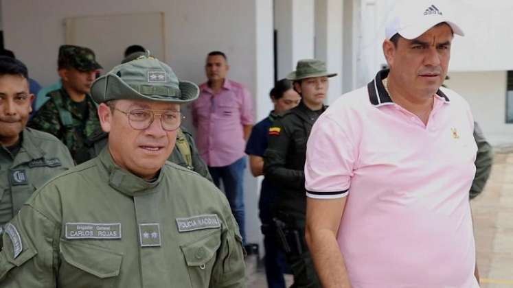 El Jefe Nacional del Servicio de Policía y director de Seguridad Ciudadana, brigadier general Carlos Humberto Rojas, visitó a Ocaña para conocer la problemática de seguridad./ Foto: Cortesía