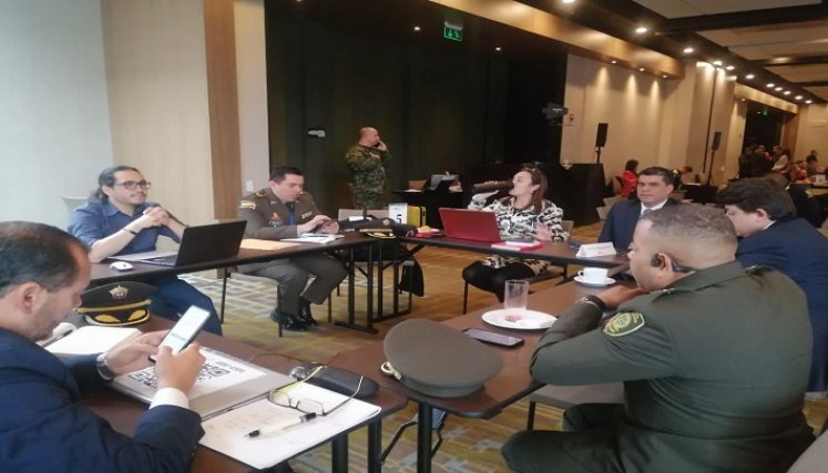 El alcalde de Ocaña participó en las mesas de trabajo para establecer un nuevo plan de acción./ Fotos: Cortesía