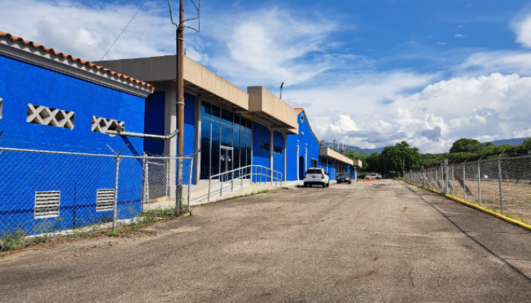 Entrada aeropuerto frontera