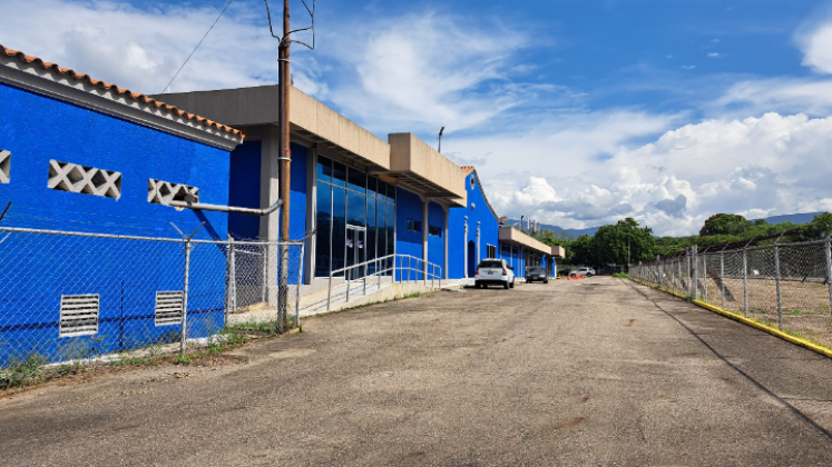 Entrada aeropuerto frontera