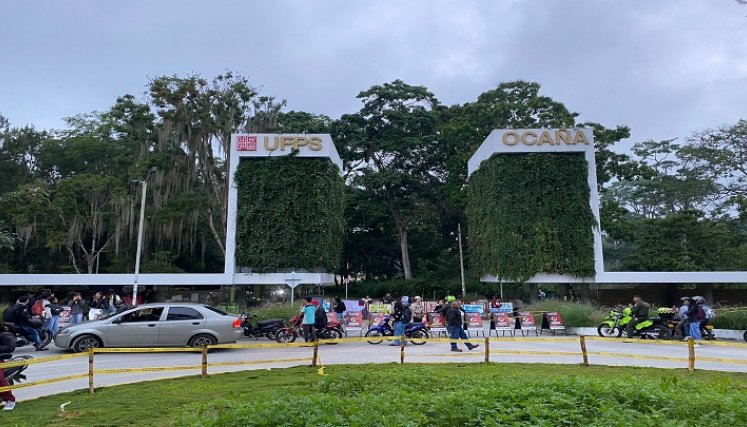 El gobernador de Norte de Santander sanciona la ordenanza por medio del cual se aprueba la autonomía de la universidad de Ocaña.