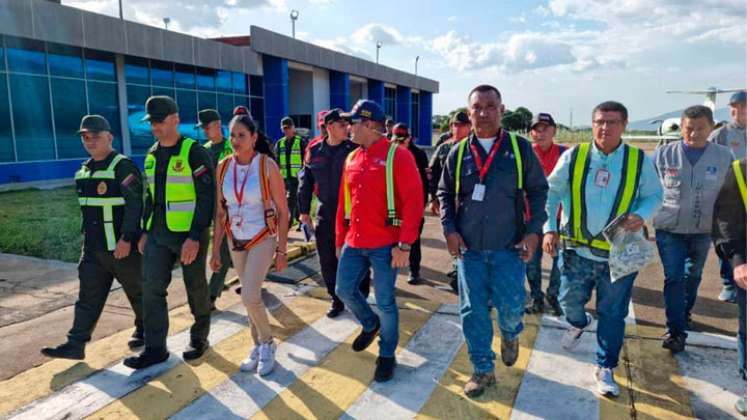 Examinan detalles en el aeropuerto de San Antonio