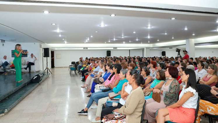 En el Hotel Bolívara se desarrolló la conferencia  ‘Amar para sanar’.Foto cortesía.