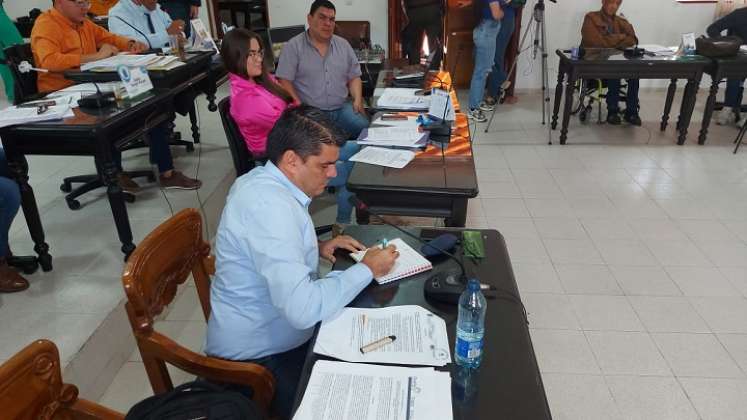 El alcalde de Ocaña, Samir Casadiego, se quedó sin la tarjeta profesional de abogado por 6 meses.