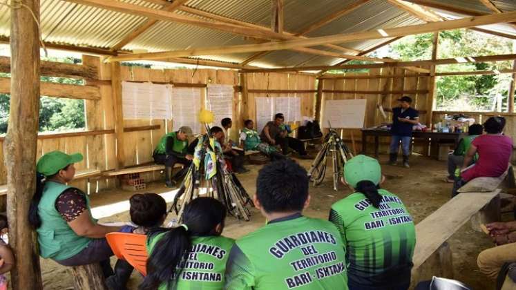 Comunidades indígenas participan en talleres sobre la defensa de los territorios para la convivencia pacífica. / Foto  Cortesía