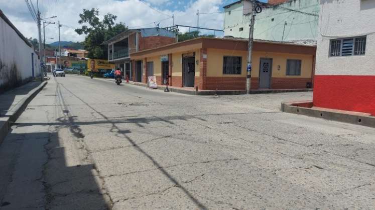 Comerciantes del barrio Marabel solicitan aplazar las obras para el próximo año. / Foto cortesía