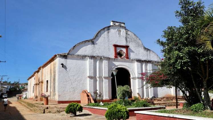 ulminó la primera fase de la adecuación de los techos del histórico templo de Pueblo Nuevo en Ocaña./ Foto: Cortesía.