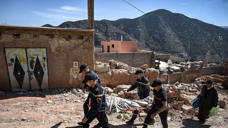 Carrera contra reloj para encontrar supervivientes del sismo de Marruecos