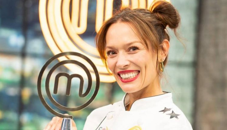 Carolina Acevedo se convirtió en la nueva Master Chef Celebrity.