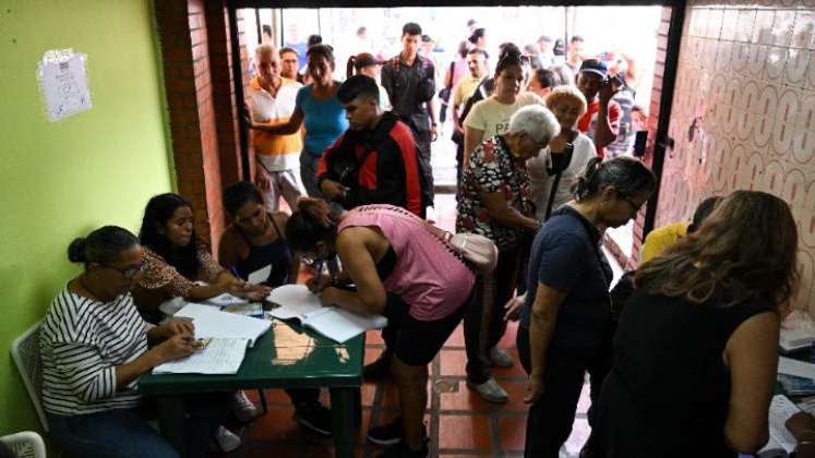 Todo el proceso electoral se desarrolló de forma manual. / Foto: AFP