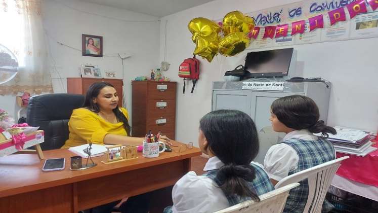 Dora Astrid López Meneses, rectora del colegio La Salle, anunció el rescate de valores entre la juventud./Foto: Cortesía