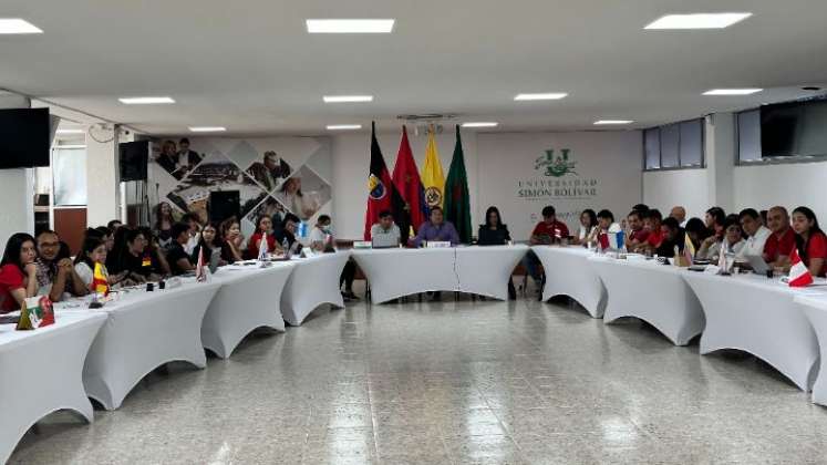 Desde la academia, la Universidad Simón Bolívar involucra a sus estudiantes de Derecho a que volteen la mirada a esta seria problemática. / Foto: Cortesía / La Opinión 