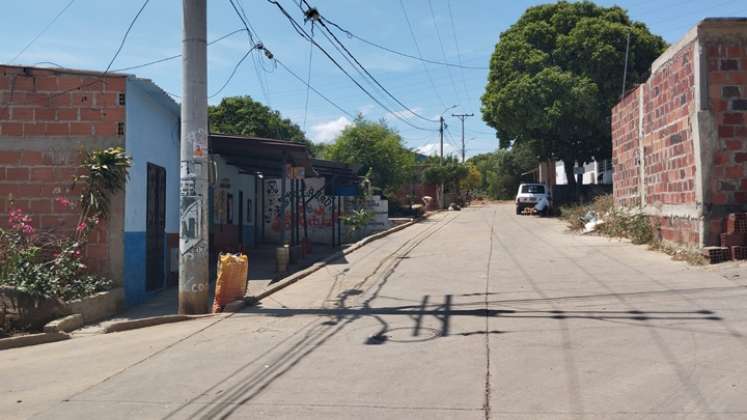 Lo balearon y le dejaron panfletos en Villa del Rosario