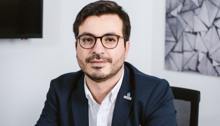 El CEO de Suplos, Oskar Sarquis