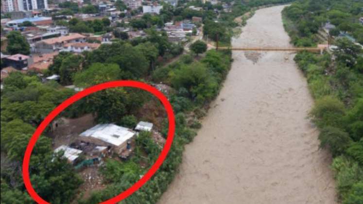 La alcaldía dejó prosperar los ranchos de los habitantes de la calle a orillas del río Pamplonita/Foto Juan Pablo Cohen/ La Opinión