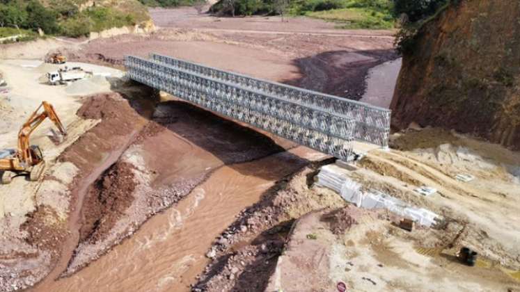 Que El Tarrita no se quede con puentes provisionales, pide el Gobernador