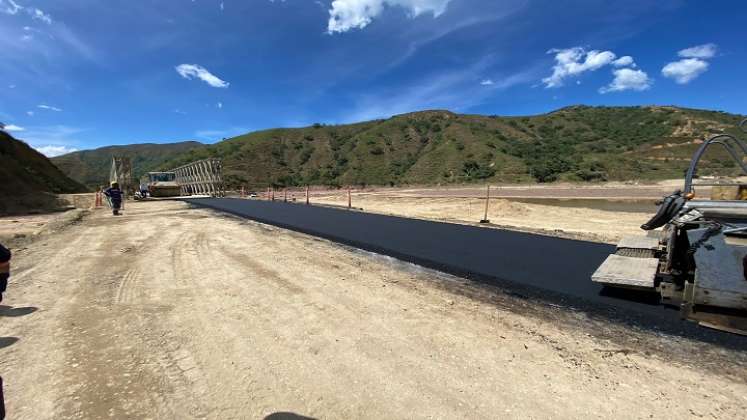 Los transportadores de la región piden que se construya una vía de quinta generación.  / Foto: Cortesía / La Opinión