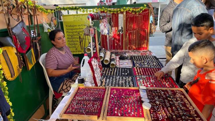 En Ocaña se adelanta la Feria navideña para promover a los empresarios de la región./ Foto: Cortesía.