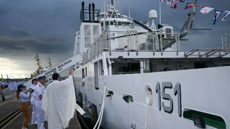 Buque Simón Bolívar de la Armada Nacional/Foto Joaquín Sarmiento/AFP