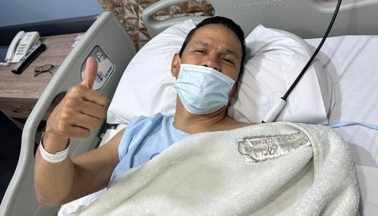alcalde Jorge Acevedo, tras su segunda operación en la clínica Norte/Foto cortesía