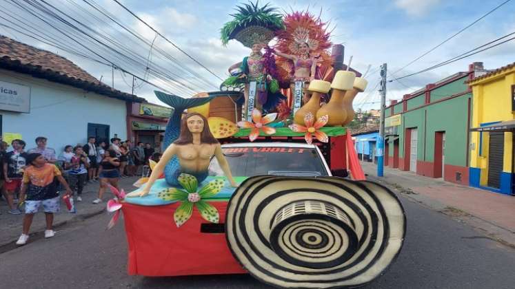 En pleno furor se encuentra las fiestas de carnaval en Ocaña. /Fotos: cortesía