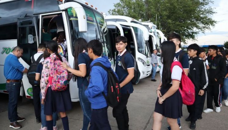 Son casi 5 mil estudiantes los que viven al otro lado de la frontera y que estudian en colegios de Cúcuta y Villa del Rosario. / Foto: Archivo / La Opinión 