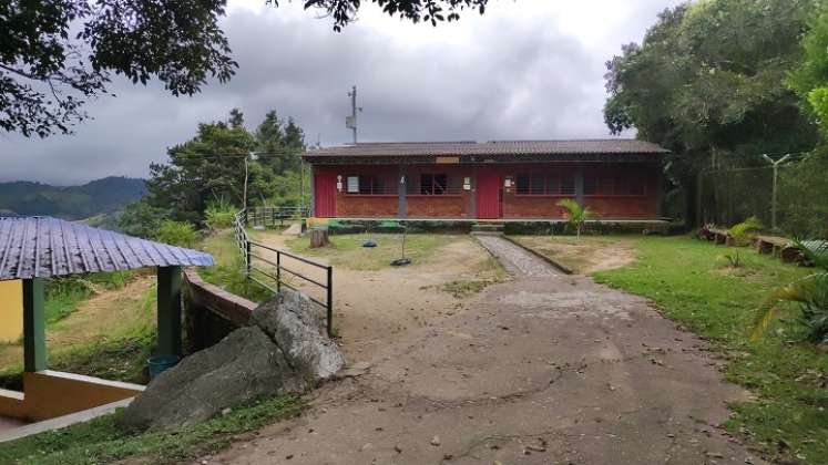 Repudio generalizado causa la manera como son hurtado computadores del Instituto Técnico Agrícola de Convención./ Foto: Cortesía