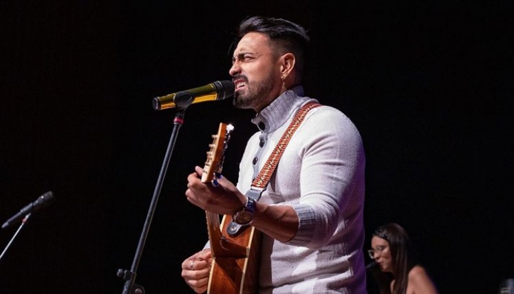 El cucuteño Diego Muvará le canta a la mujer