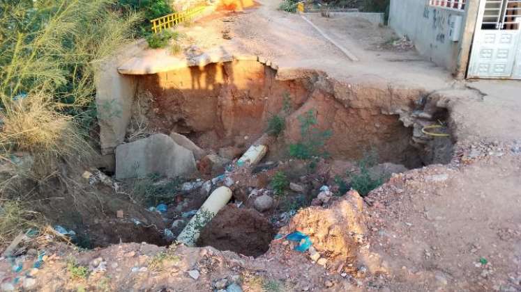 Actualmente, sobre el puente se está comenzando a ver fallas en la infraestructura. / Foto: Cortesía.