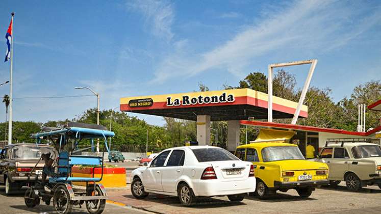 Cuba quintuplica el precio del combustible 