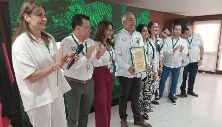 El gerente de Imsalud, Juan Agustín Ramírez rindió cuentas ayer de su gestión/Foto Orlando Carvajal/La Opinión
