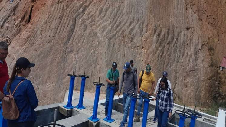 En Ocaña se adoptan mecanismos para garantizar el consumo de agua potable en el sector rural./ Foto: Cortesía