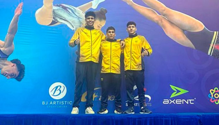 Yan Dairo Zabala, Camilo Vera y Jordan Castro gimnastas cucuteños. 