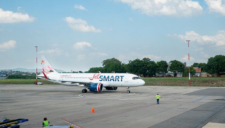 Los tiquetes para viajar a Medellín y Cartagena desde el aeropuerto Camilo Daza ya se venden, para volar a partir de junio./ Foto Archivo