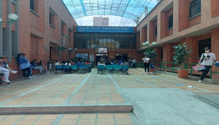 El hospital regional Emiro Quintero Cañizares suscribe acuerdos con las alcaldías para llegar a los lugares apartados con los programas de salud.