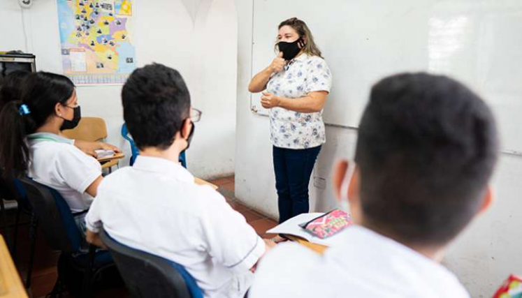 Profesores para estudiantes con discapacidad