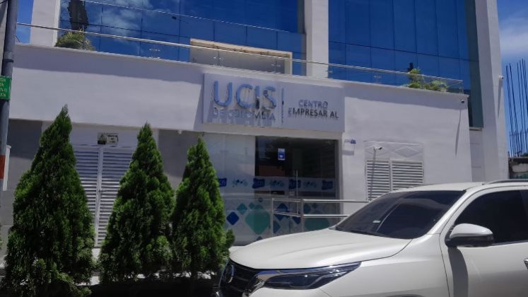 UCIS de Colombia está atendiendo a los maestros de Cúcuta y el área metropolitana. / Foto: Deicy Sifontes / La Opinión 