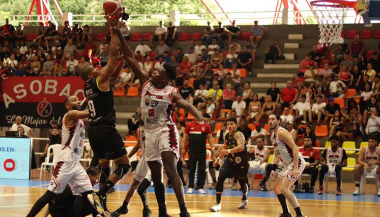Motilones del Norte se impuso ante Caribbean Storm Llaneros en la Toto Hernández