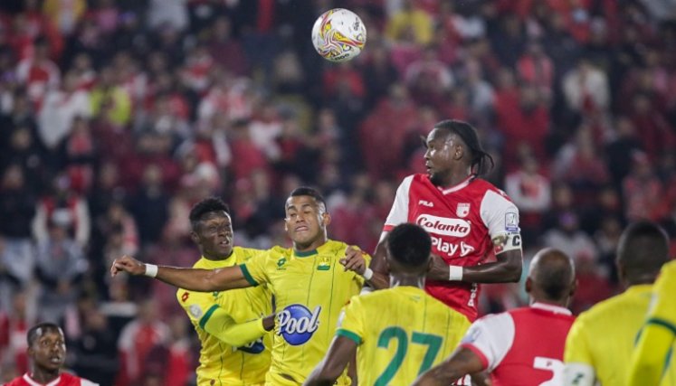Independiente Santa Fe y Atlético Bucaramanga definen esta noche el primer campeón  del año.