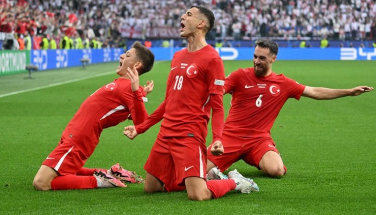 El seleccionado de Turquía se impuso con goleadasobre Georgia.