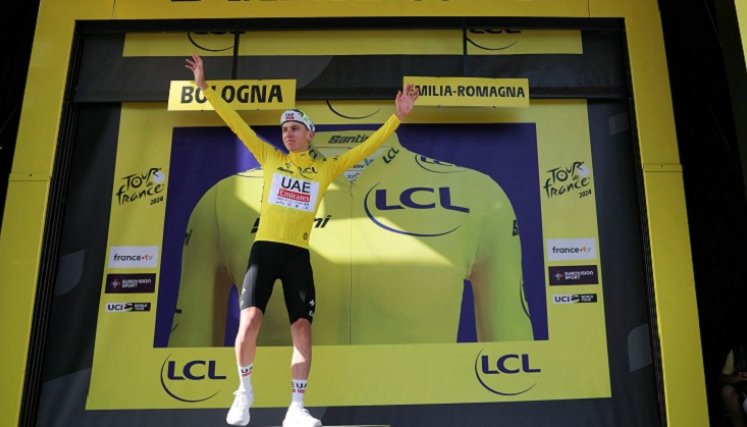 El esloveno Tadej Pogacar (UAE) no le da tregua a sus rivales en el segundo día del Tour.