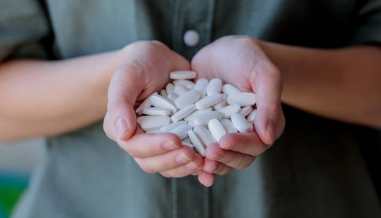 El problema de los medicamentos falsificados afecta a todas las regiones del mundo, de este modo, es primordial trabajar en la educación y concientización.
