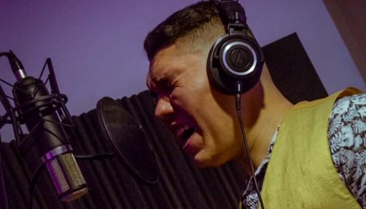Deivy Crow regresa con 'Juguemos juntos'