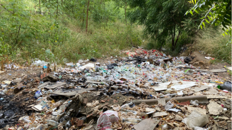 En Cúcuta constantemente se están realizando jornadas de limpieza en vertederos clandestinos./ Foto: Lisbeth Vargas/La Opinión