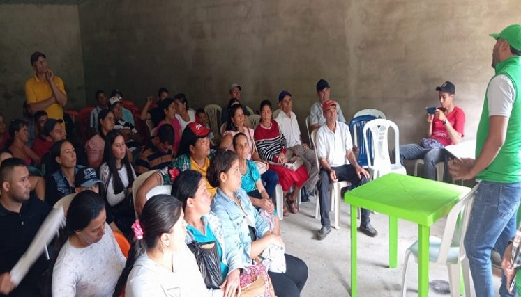 La participación de la comunidad fue masiva, demostrando la importancia de estos espacios de diálogo para implementar sistemas productivos en sus predios./ Foto: Cortesía / La Opinión