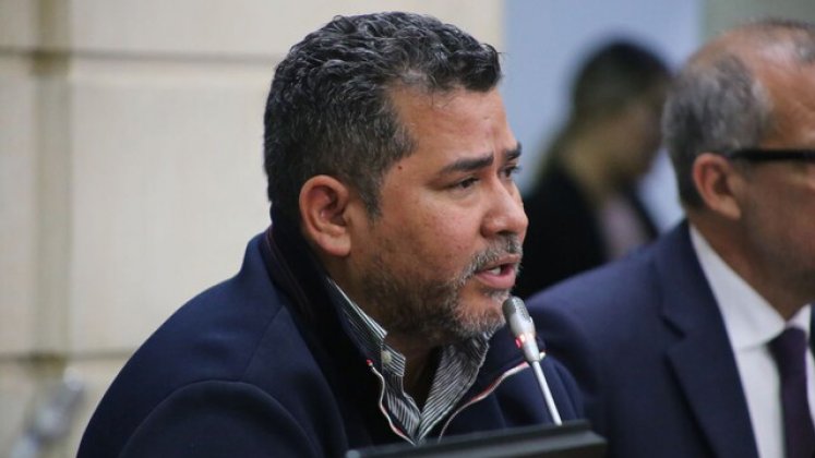 Senador Alejandro Chacón 