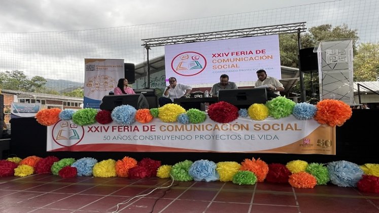 En el marco de los 50 años de existencia se desarrolla la Feria de Comunicación social en la UFPSO./ Foto: Cortesía