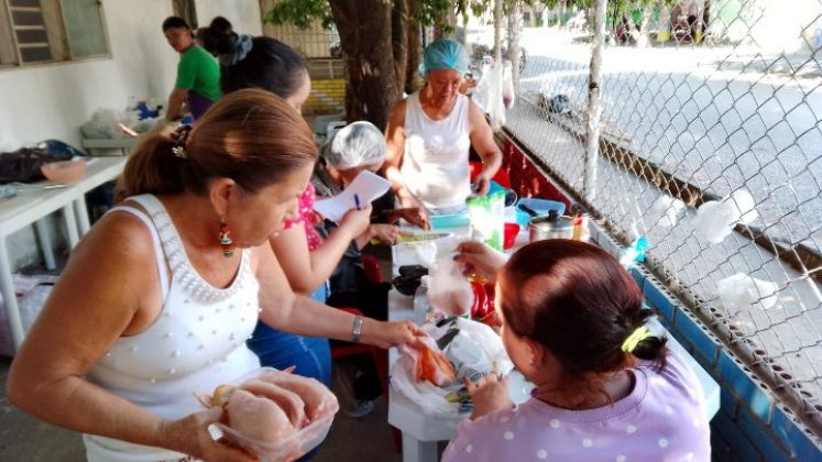 En el salón comunal se dictan los cursos y capacitaciones de la mano con instructores del SENA.